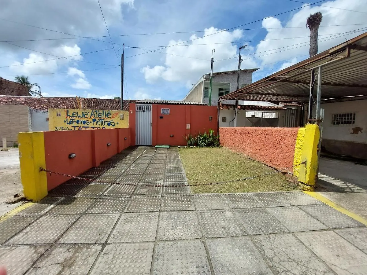 @Hostel_Vibe_Descolada Recife 0*,